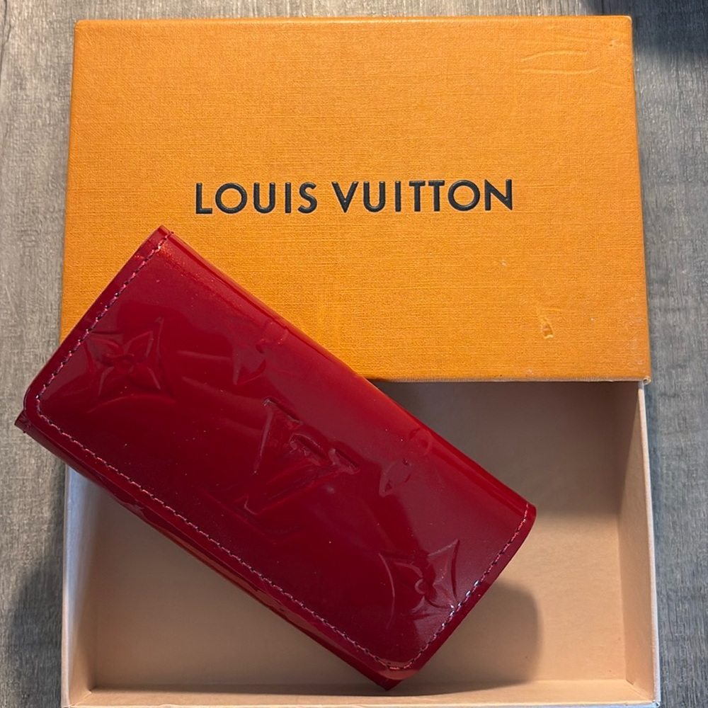 Louis Vuitton Vernis Key Holder and Box